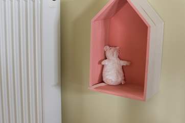 Lovely little touches throughout.