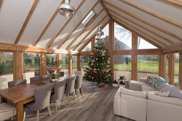 Christmas at Middle Weaver is something very special. A perfect multi-generational place to stay to celebrate the festive season.