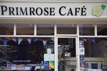 There are lots of little cafes in Newport to choose from for a spot of lunch