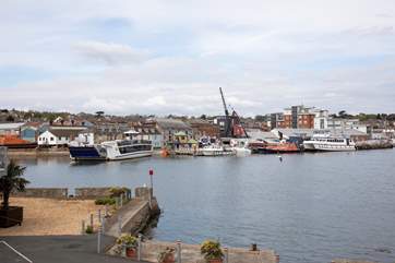 Whether working or pleasure boats, they make for a lovely seascape.