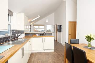 The contemporary kitchen where you will find everything you need