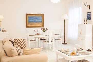 A charming reception area to enjoy time together