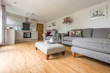 Spacious and beautifully furnished.