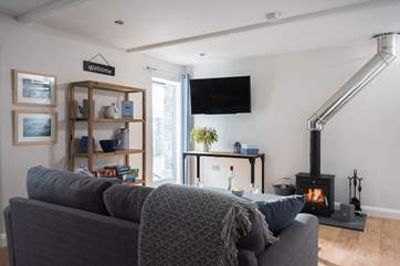 Comfortable and cosy whatever time of year you come and stay...put your feet up and toast your toes!