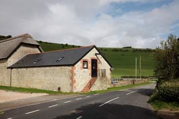 Set in a quiet village, Chillerton Farm Barn is surrounded by beautiful countryside
