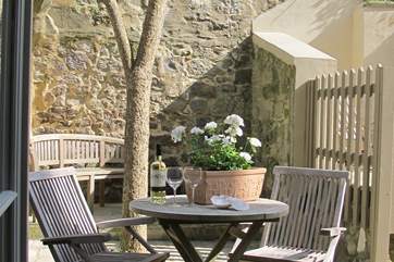 Enjoy the sunshine in a peaceful setting