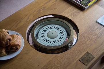 What a quirky coffee table.
