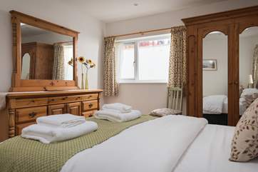 Bedroom 4 has a double bed (4'6'').