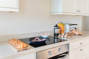 This farmhouse is a true home-from-home with all the kitchen equipment you could possibly want.