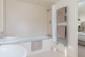 This is the en suite bathroom for the master bedroom.
