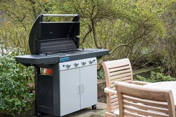 This fabulous BBQ is perfect for long lazy lunches or an evening feast.