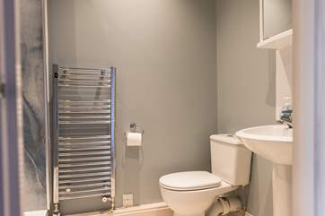 The en suite shower-room.