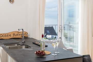 You can admire the view while prepping food at the breakfast-bar!