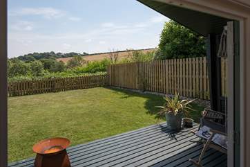 Self-contained within an enclosed garden, this tranquil location offers the chance to unwind.