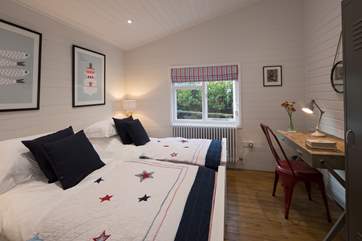 Bedroom 2 has 3ft twin beds and lovely linens.