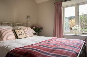 The lovely double bedroom.