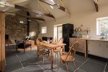 Room to cook, room to dine, all with under-floor heating to keep you toasty.