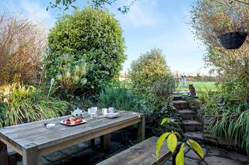 Enjoy meals out in the Cornish sunshine.