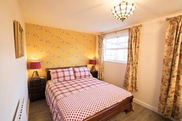 The owners have kept the charming character of the barn and furnished it to a high standard.