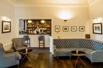 The hotel bar adjoins the Rastella restuarant, book a table to avoid disappointment.