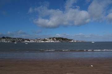 Appledore's origins are as a traditional fishing village and there is still much of that lovely atmosphere here.