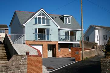 Waterhayes, overlooking the fabulous estuary at Appledore, is a brand new build property with the bonus of private off road parking for several cars!