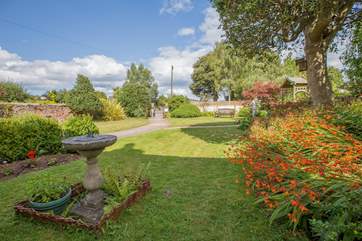The front garden is another lovely spot to sit and watch the fabulous world of Shaldon pass by.