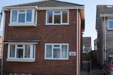 Trafalgar is a spacious three bedroom, ground floor apartment.