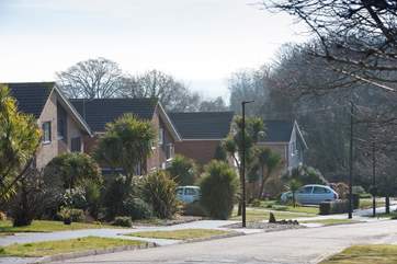61 Solent View, is set on a lovely quiet road in the peaceful village of Seaview.