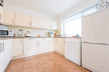 The spacious kitchen.
