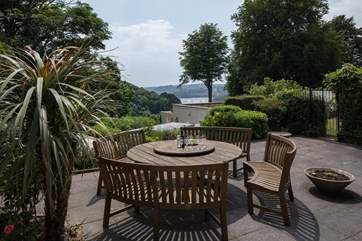 This glorious setting is really special. Looking out over the steam railway over to Dittisham and Dartmouth - views don't get much better than this!