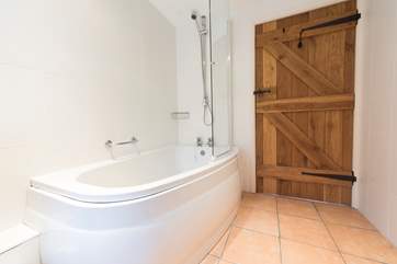 Relax in the bath.