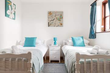 The sweet little twin bedroom.