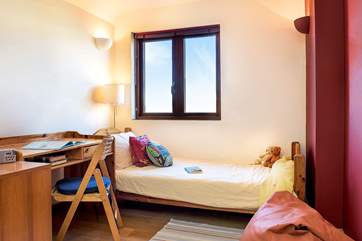 The second single bedroom on the first floor.