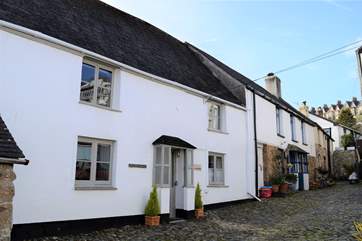 Welcome to Pendower House, set in the heart of Newlyn, a bustling fishing village.