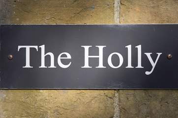 The Holly is located in the lovely town of Shanklin on the south west coast of the Island