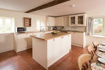 Whilst very much contemporary, the kitchen suits Affeton Barton very comfortably, bringing modern day living to an historic property.