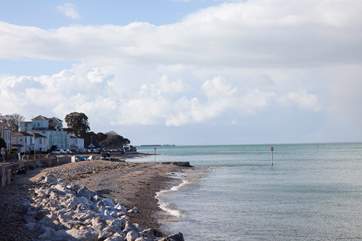 The compelling view along the beach towards Ryde greets you daily while you holiday at 4 Tollgate Cottage.