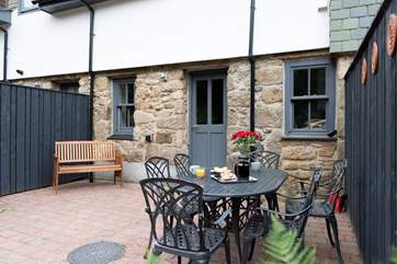 Enjoy al fresco eating.