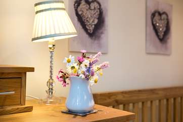 Pretty cottage flowers.