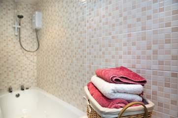 Or if you are in a bit of a rush there's a shower over the bath.