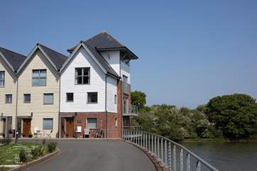 The stunning location of Yachtsman's Tower overlooking the River Medina.