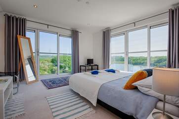 With floor to ceiling windows you will wake up to the most fantastic views.