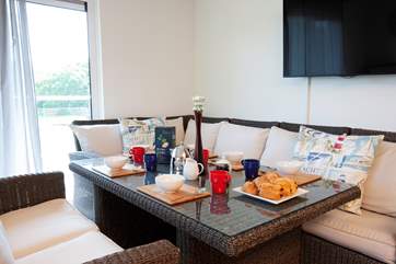 Enjoy mealtimes in wonderful surroundings.