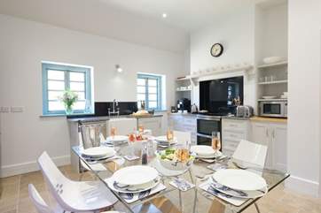Another view of the kitchen/dining-room.