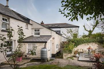 The owners of Stormleigh Cottage live next door.