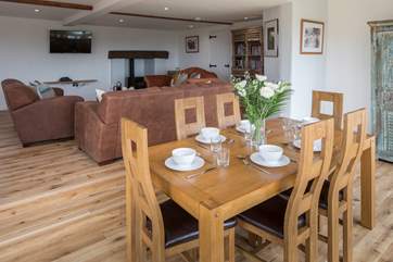 This house has a fabulous open plan flow. Please be careful when going up and down the steps to and from the dining area.