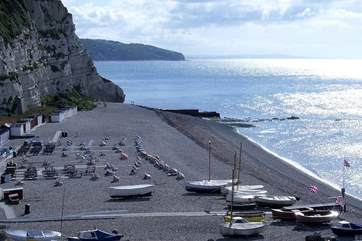 Beer beach, the focus of the village, a short walk from Kephalo.