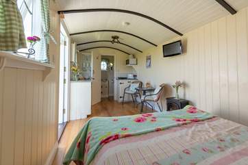 There is a comfy double bed, ensuring a good night's sleep after a day exploring the north coast of Cornwall.