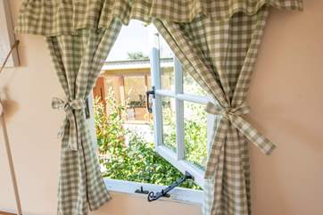 There are windows either side of the wagon, this one looking out to the cabin.